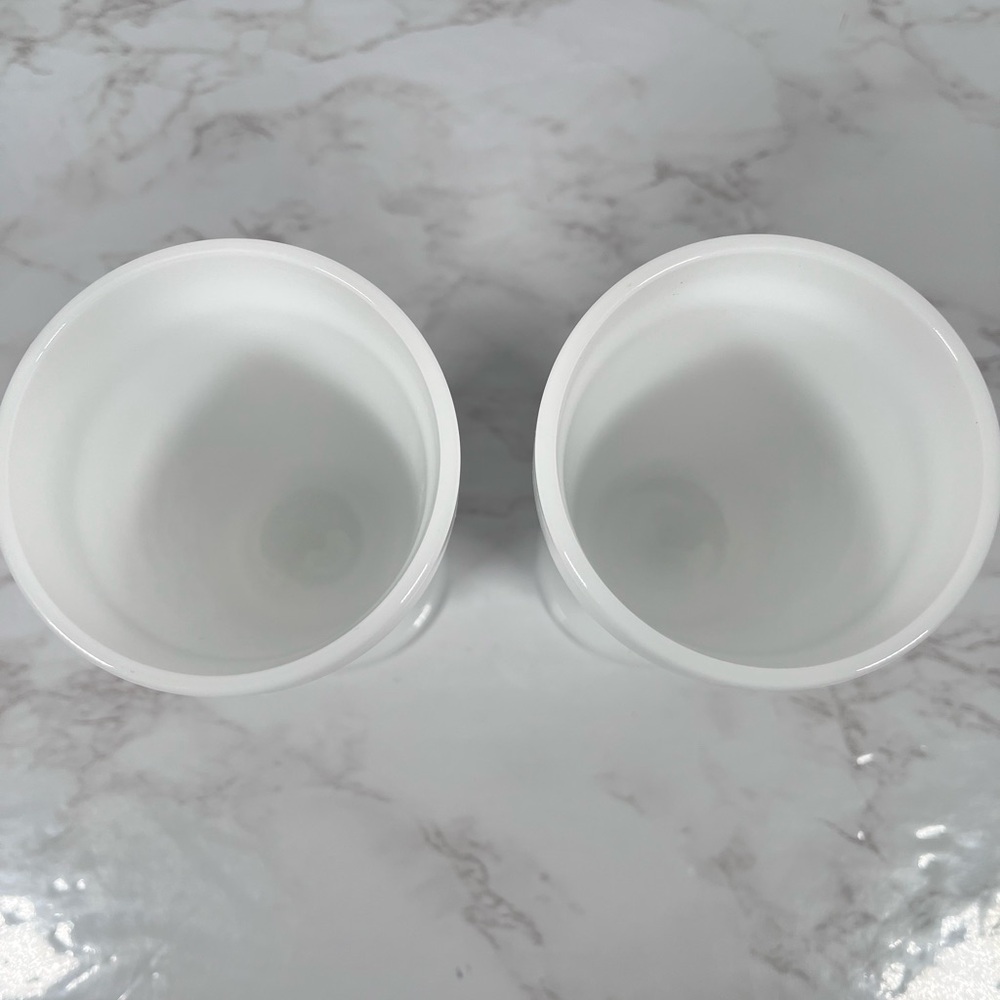 Set Of 2 Vintage Milk Glass Goblets - Picture 5 of 9